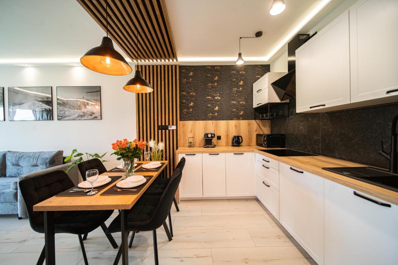 Apartament Duzy Staw Daire Jelenia Gora Dış mekan fotoğraf
