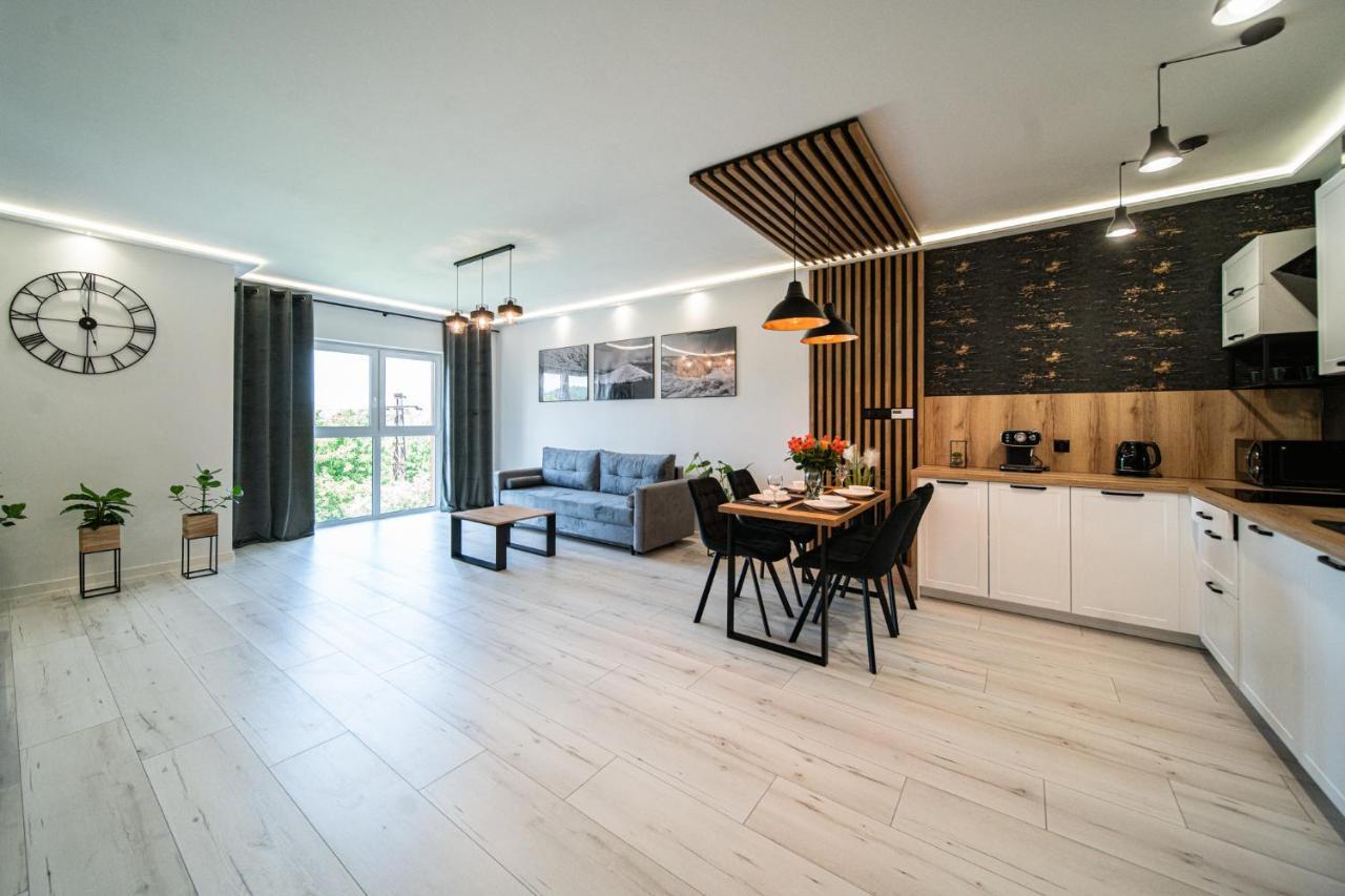 Apartament Duzy Staw Daire Jelenia Gora Dış mekan fotoğraf