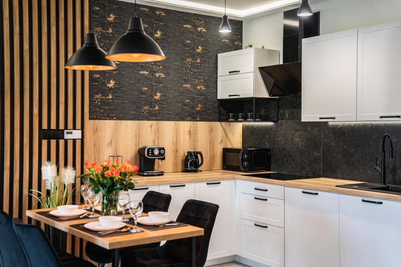 Apartament Duzy Staw Daire Jelenia Gora Dış mekan fotoğraf