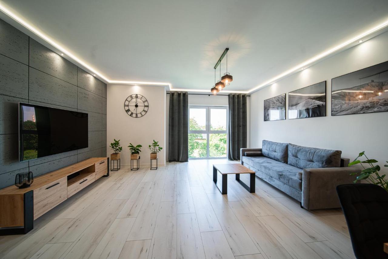 Apartament Duzy Staw Daire Jelenia Gora Dış mekan fotoğraf